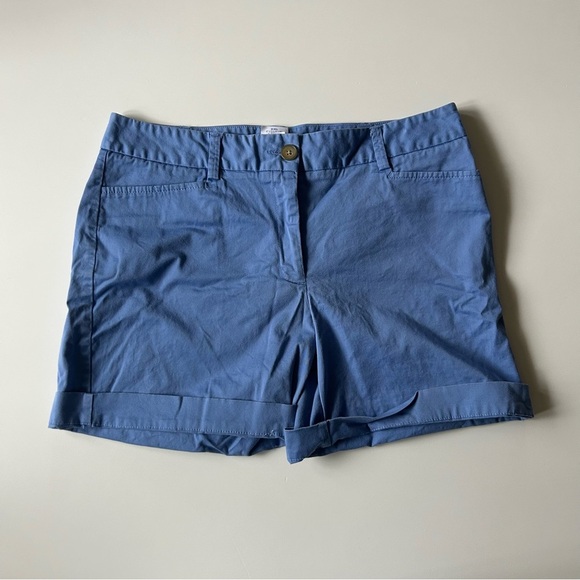Lands' End Blue Bermuda Shorts Relaxed Fit - Picture 3 of 8